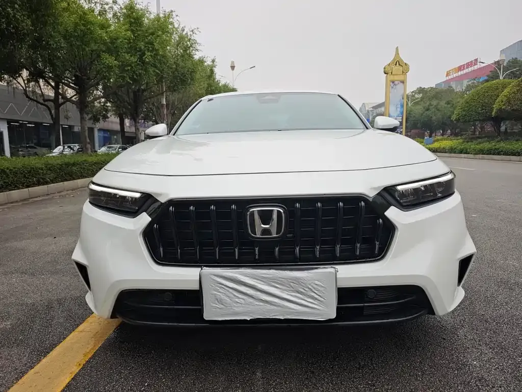 Honda Inspire 2023 из CN, фото 3