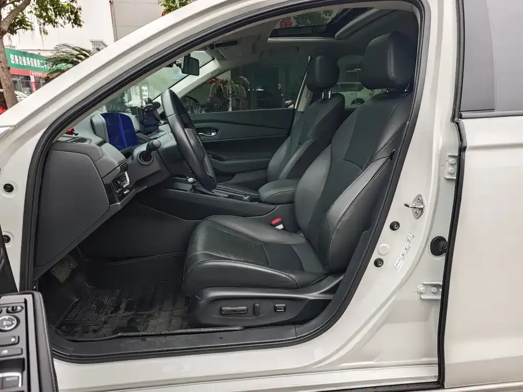 Honda Inspire 2023 из CN, фото 6