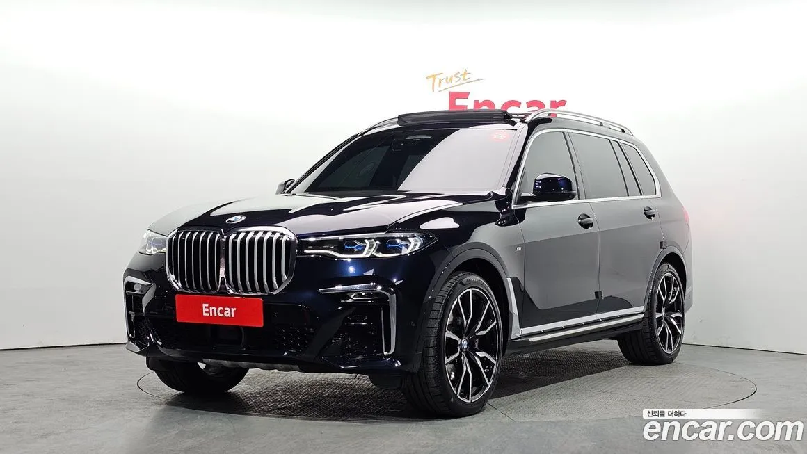 BMW X7 — фото 1