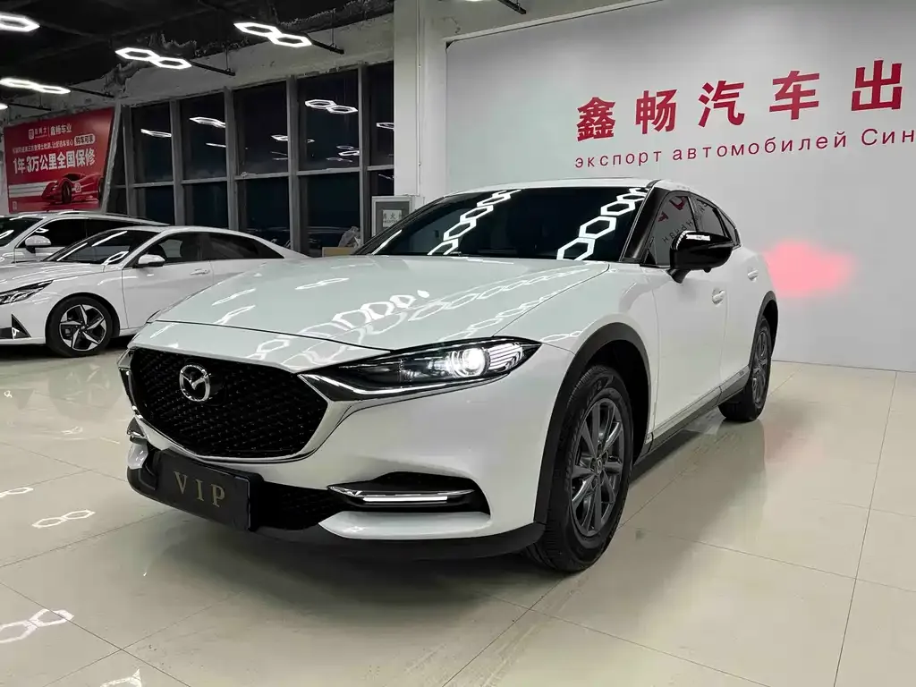 Mazda CX-4 2023 из CN, фото 1