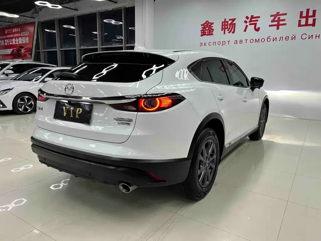 Mazda CX-4 2023 из CN, фото 7