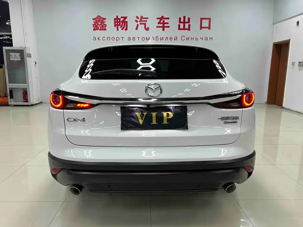Mazda CX-4 2023 из CN, фото 5