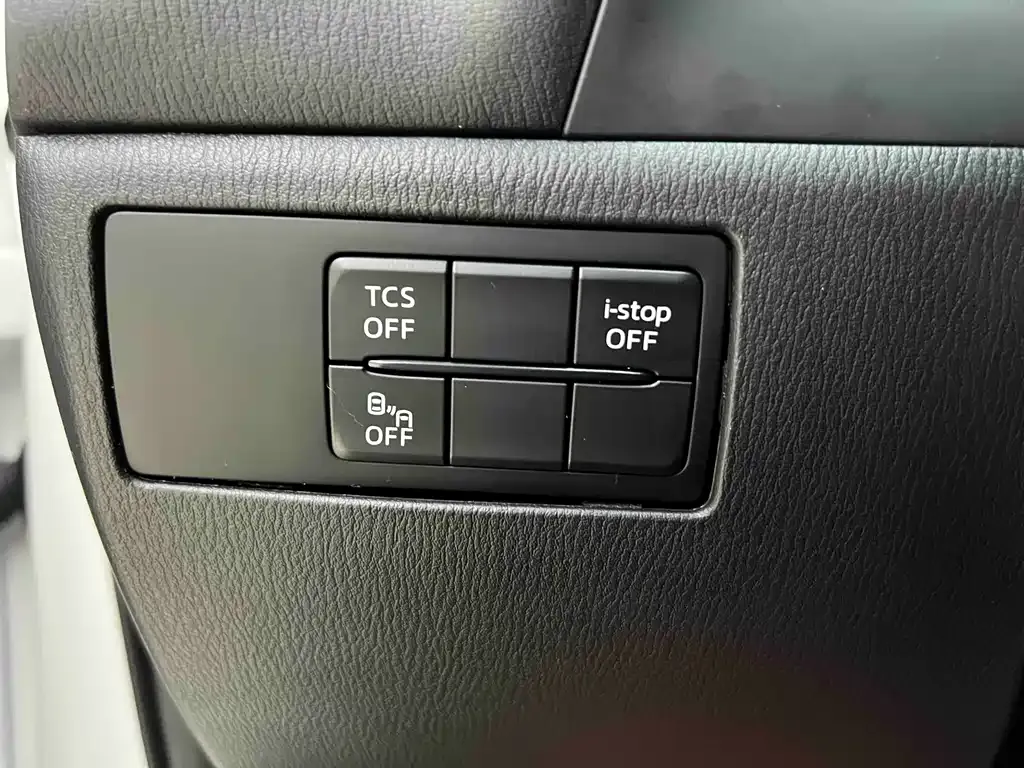 Mazda CX-4 2023 из CN, фото 10