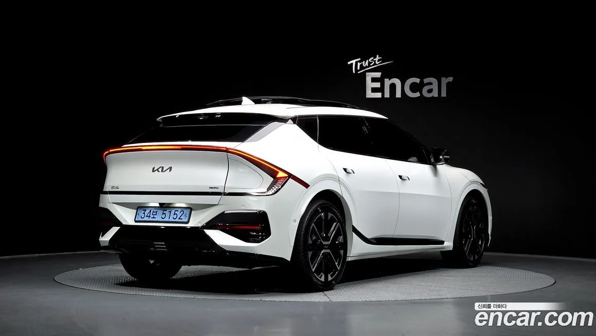 Kia EV6 — фото 3