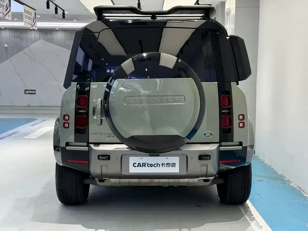 Land Rover Defender 2023 из CN, фото 10