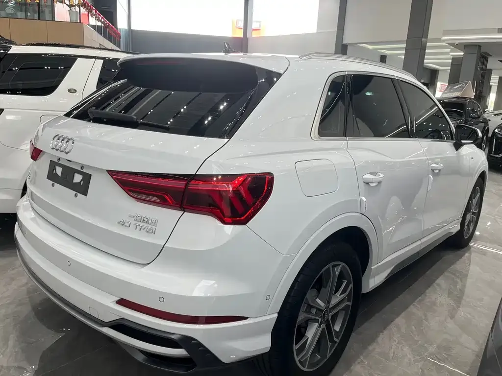 Audi Q3 2022 из CN, фото 7