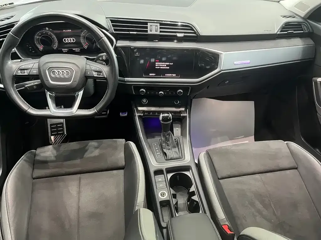 Audi Q3 2022 из CN, фото 3