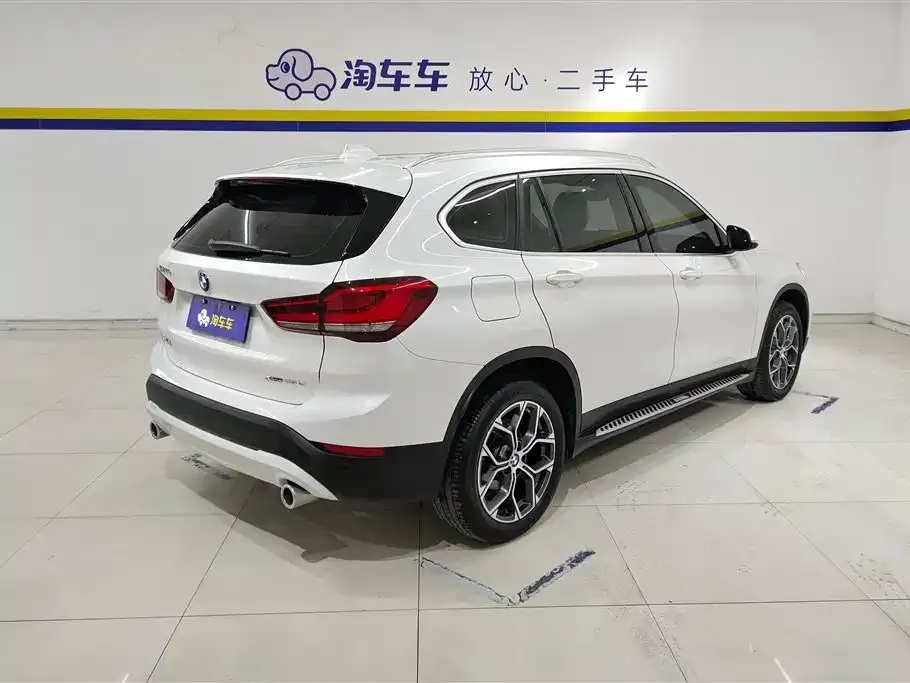 BMW X1 2022 из CN, фото 3