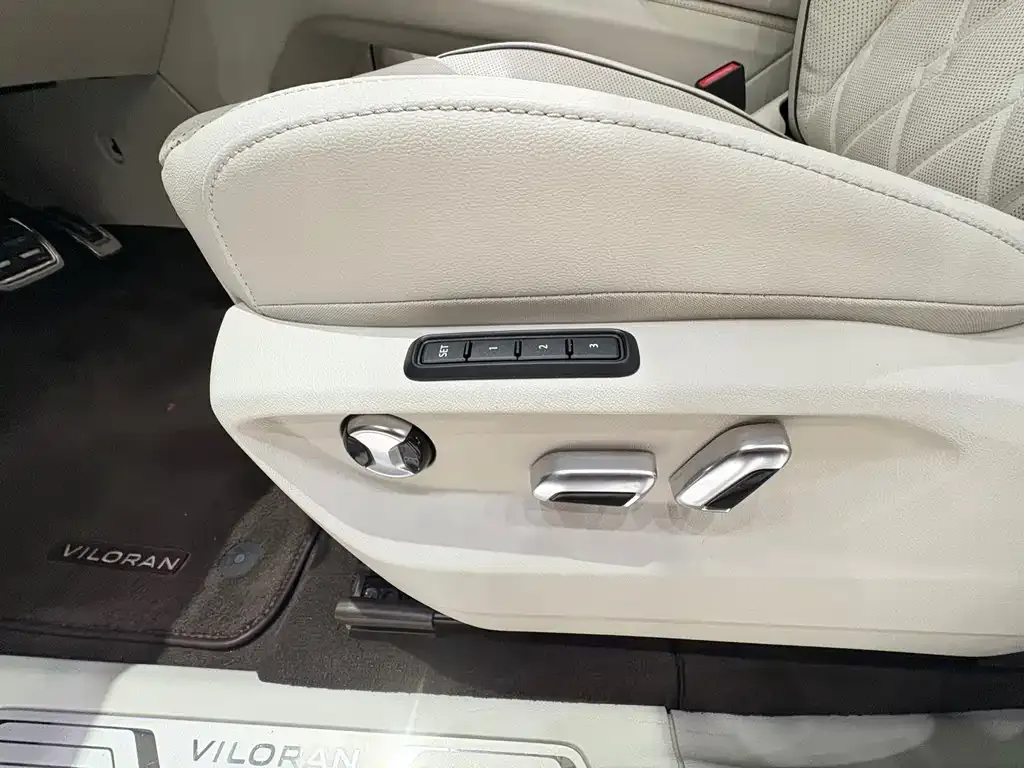 Volkswagen Viloran 2023 из CN, фото 8