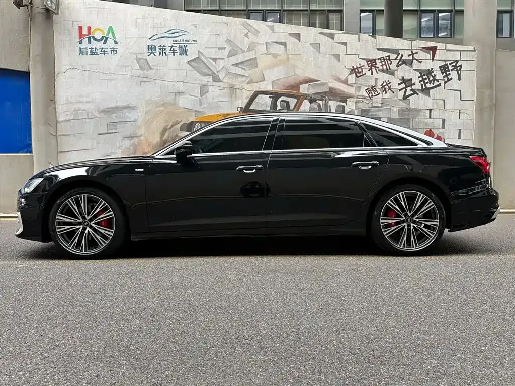 Audi A6L — фото 10