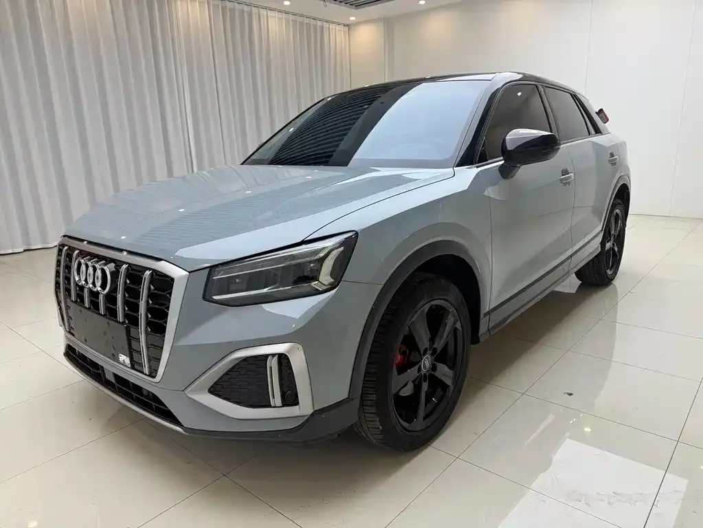 Audi Q2L 2023 из CN, фото 1