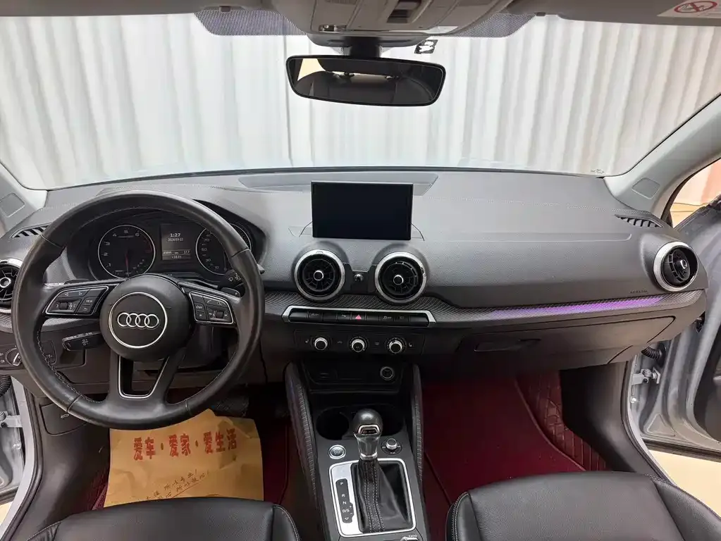 Audi Q2L 2023 из CN, фото 7