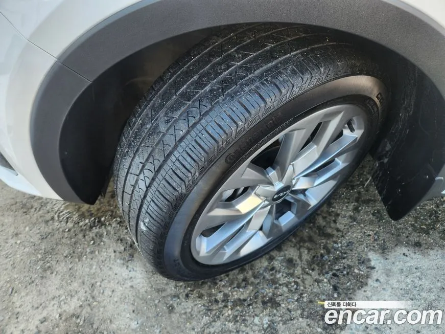Kia Sorento — фото 6