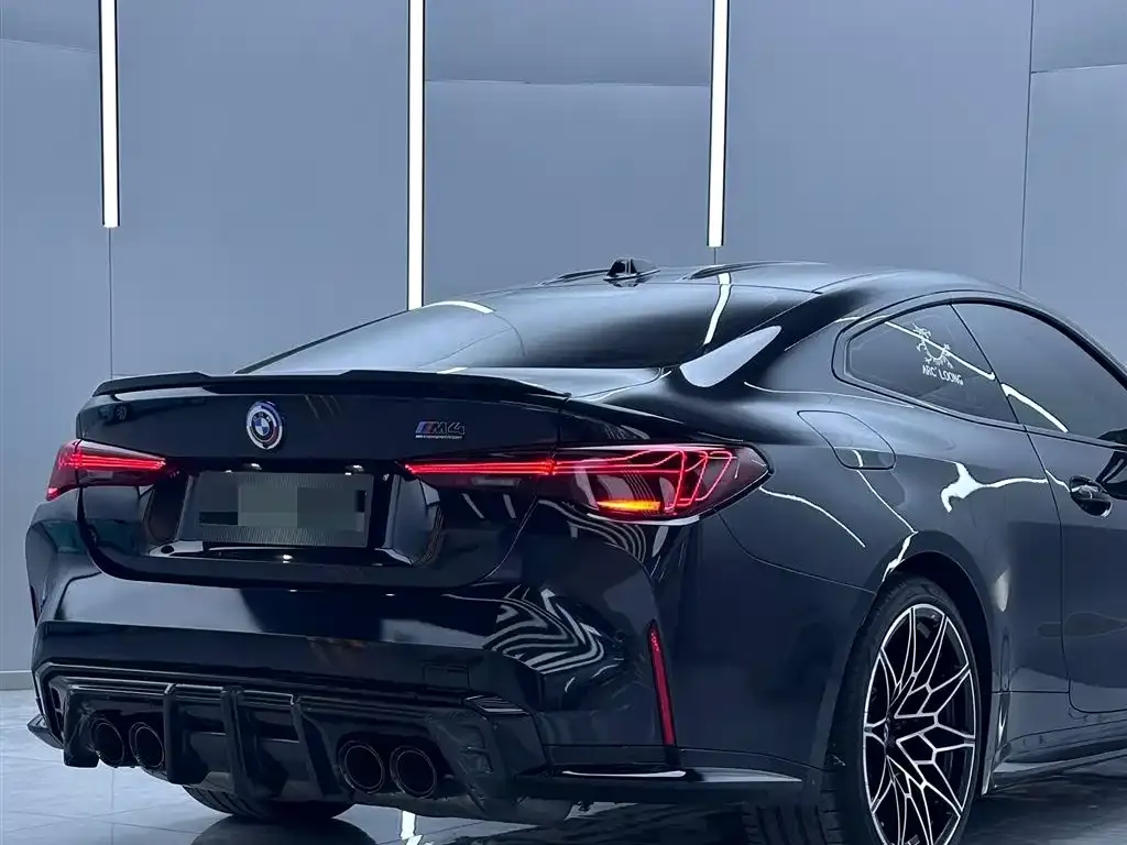 BMW M4 2025 из CN, фото 4
