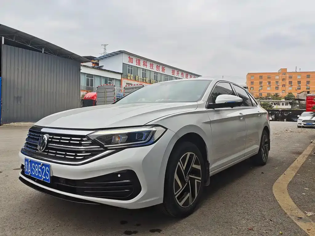 Volkswagen Sagitar 2023 из CN, фото 1