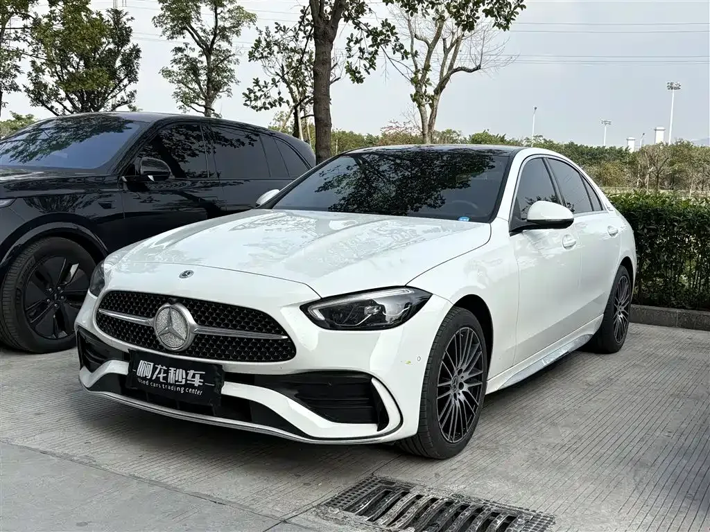 Mercedes-Benz C-Class — фото 1