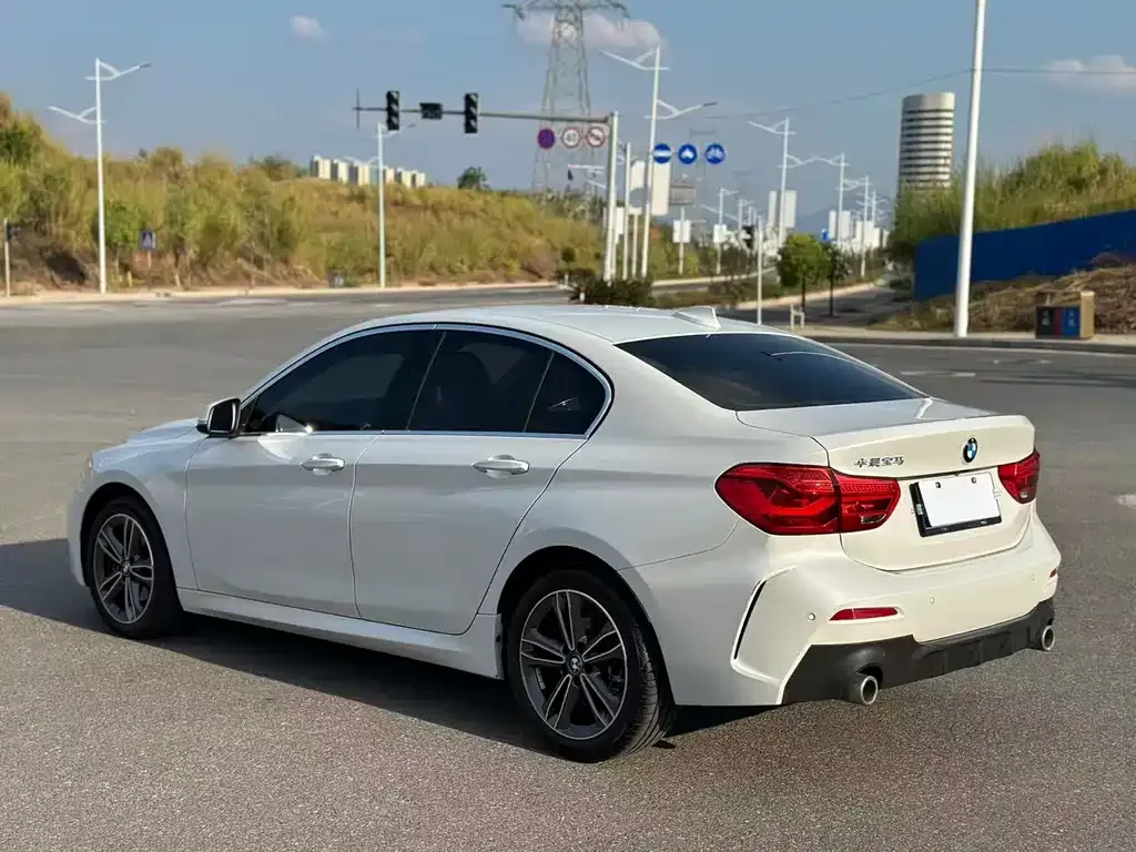 BMW 1 Series 2022 из CN, фото 5