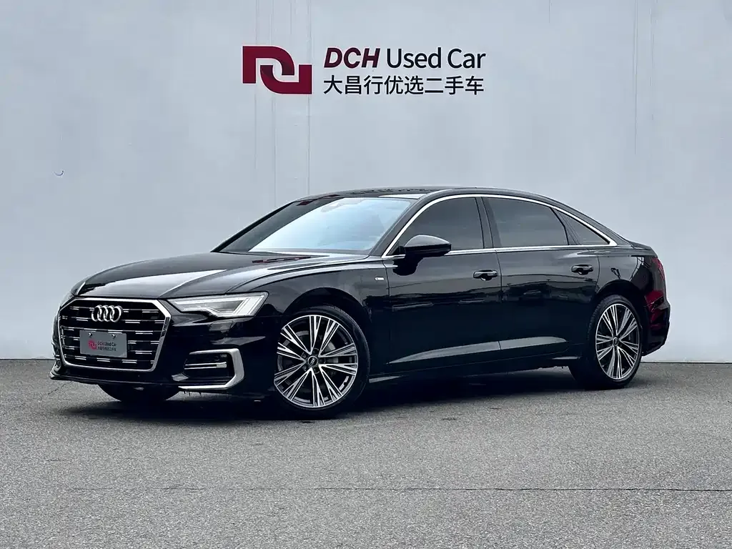 Audi A6L — фото 1