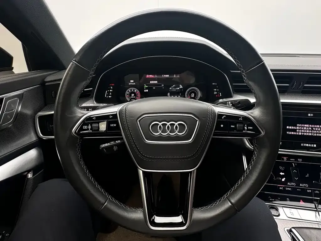 Audi A6L — фото 2