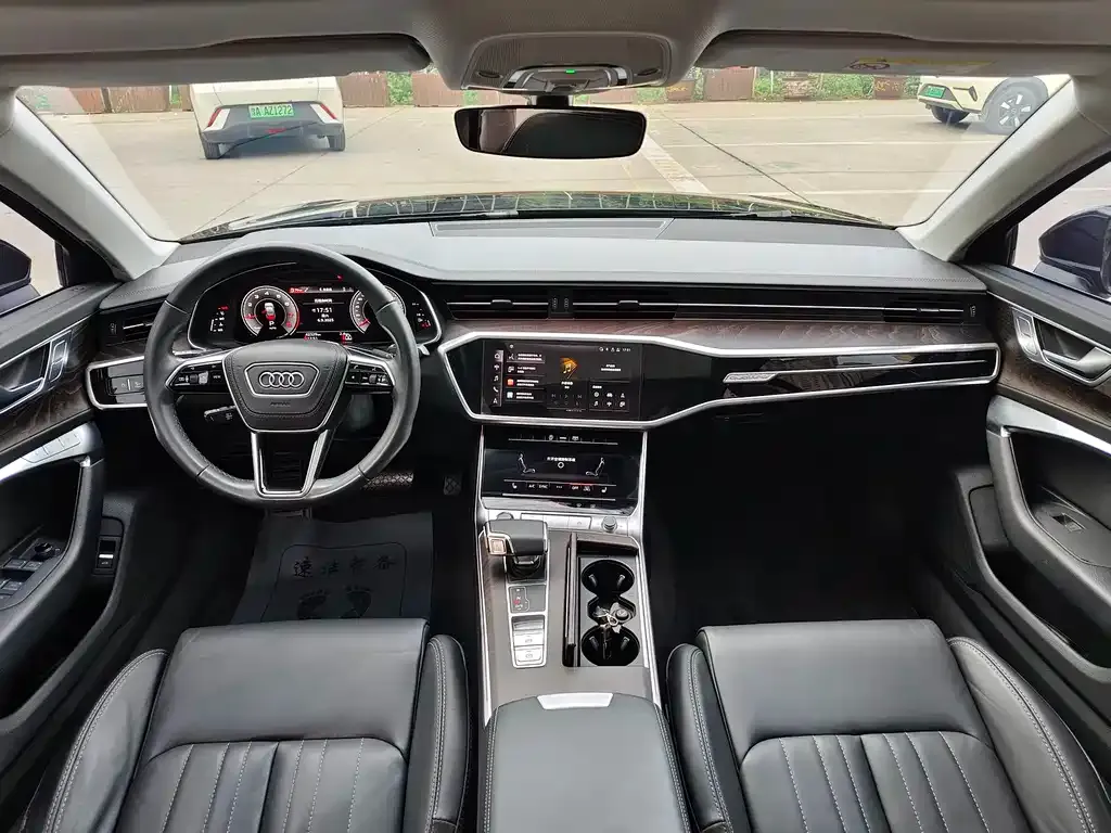 Audi A6L 2023 из CN, фото 6