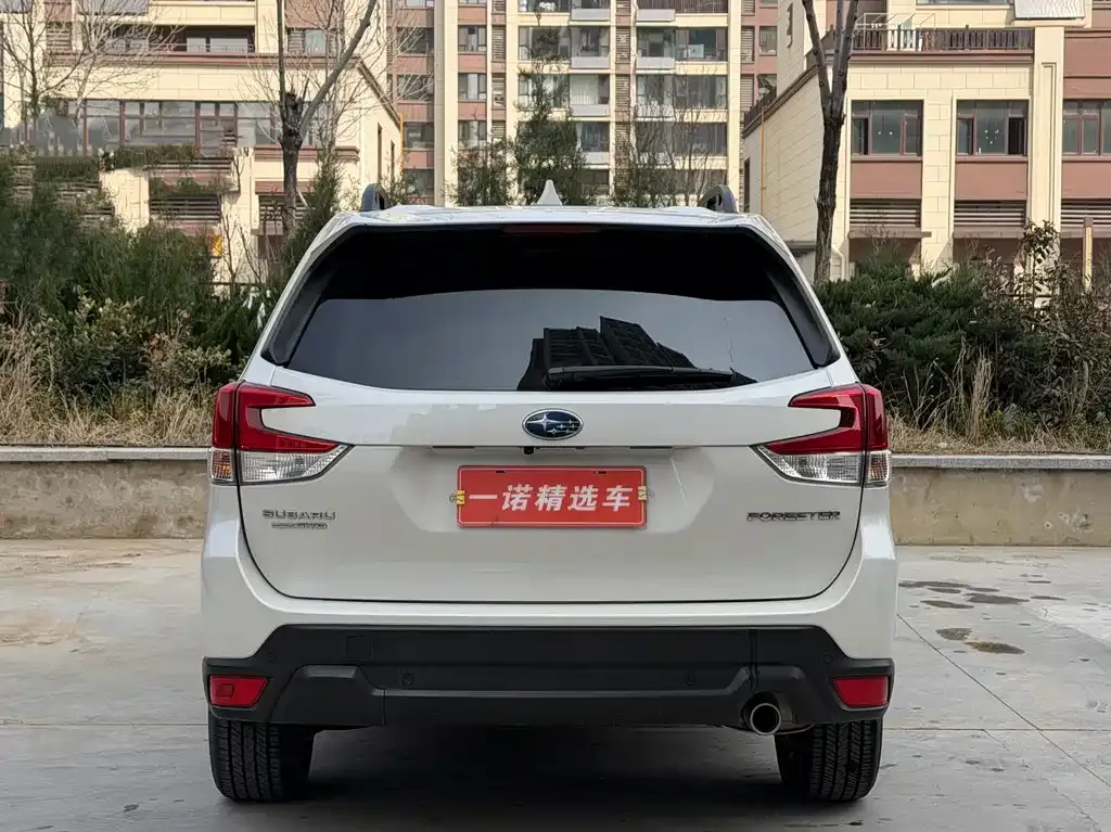 Subaru Forester 2022 из CN, фото 10