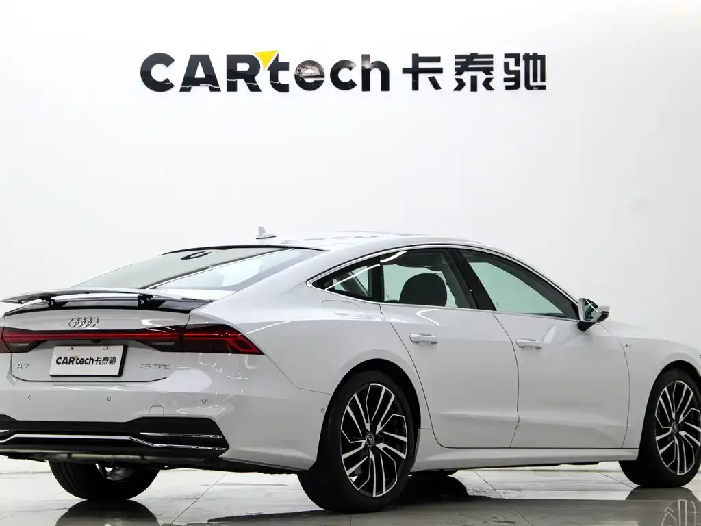 Audi A7 2025 из CN, фото 8