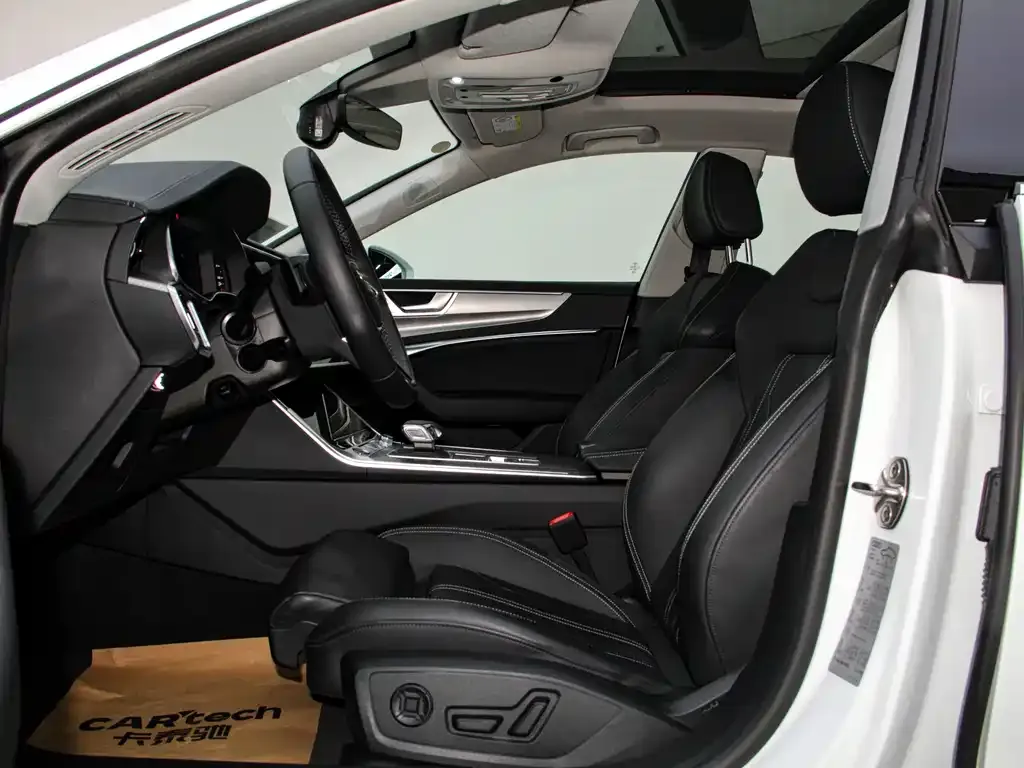 Audi A7 2025 из CN, фото 4