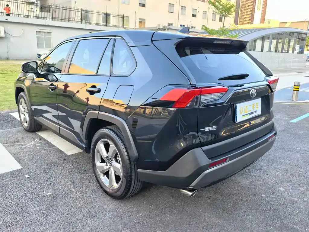 Toyota RAV4 2021 из CN, фото 9