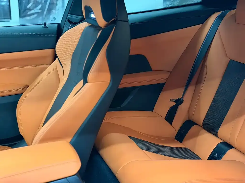 BMW M4 2025 из CN, фото 4