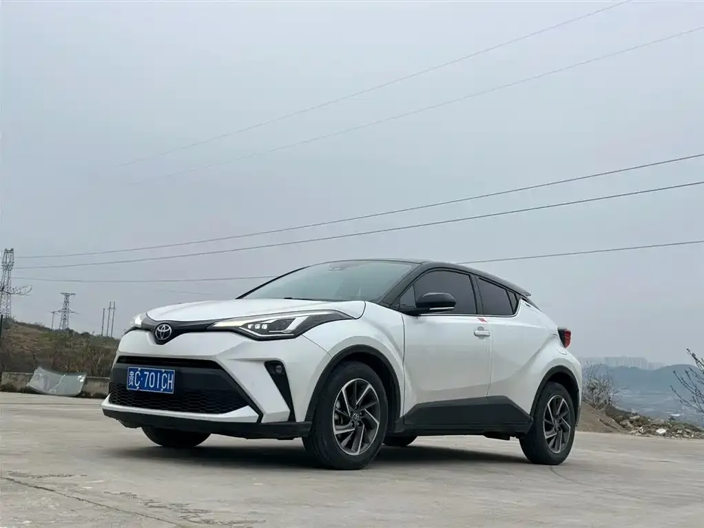 Toyota C-HR 2022 из CN, фото 1