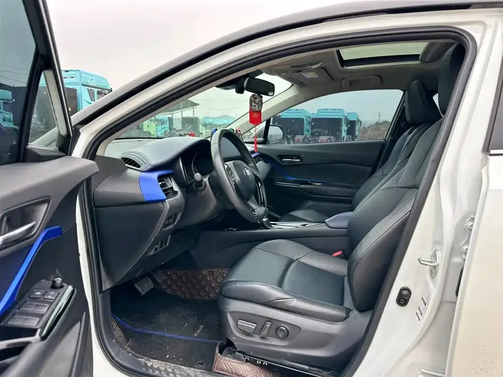 Toyota C-HR 2022 из CN, фото 9