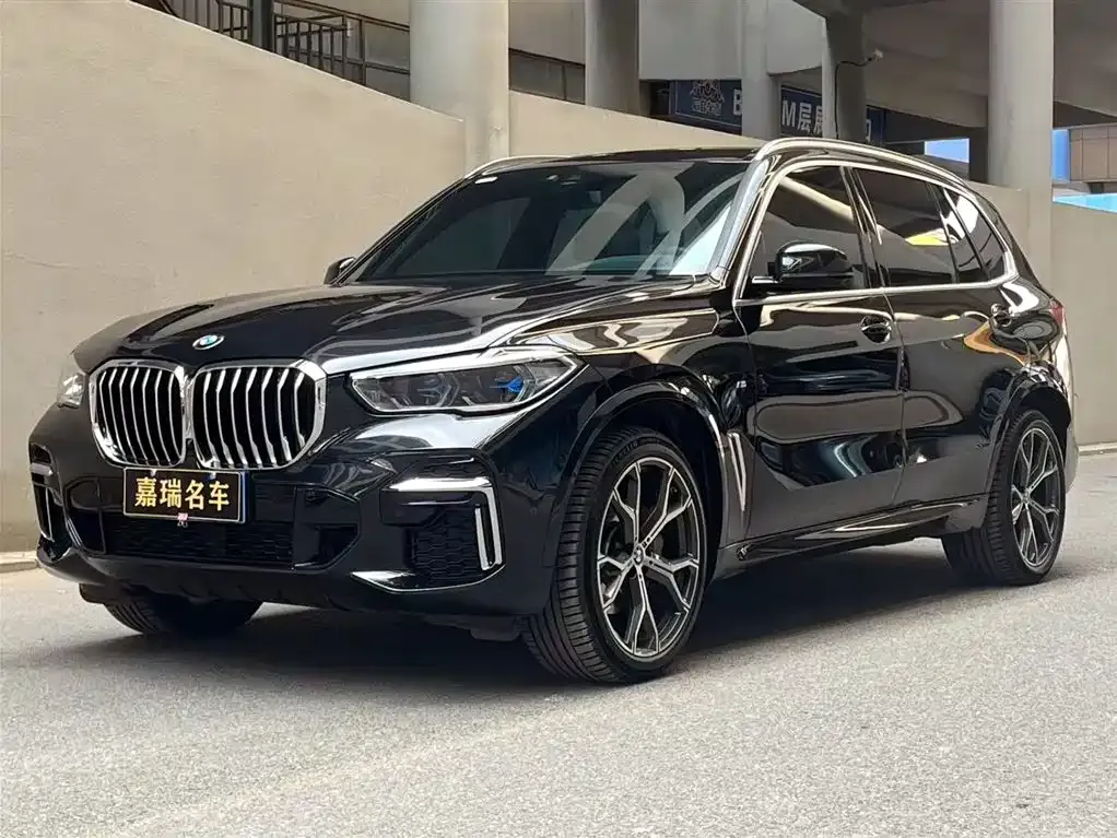 BMW X5 — фото 1