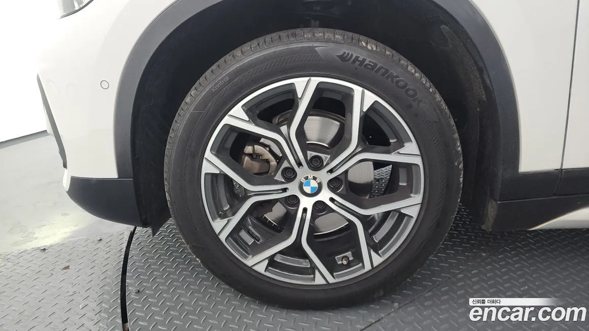 BMW X1 2021 из KR, фото 3