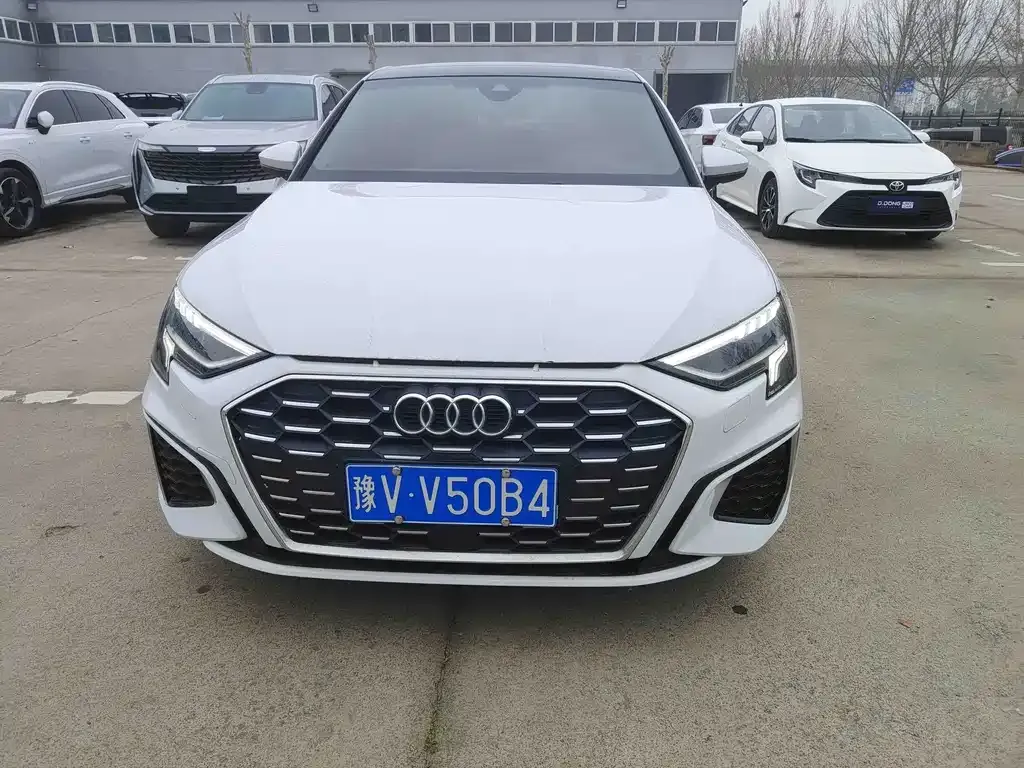 Audi A3 — фото 8