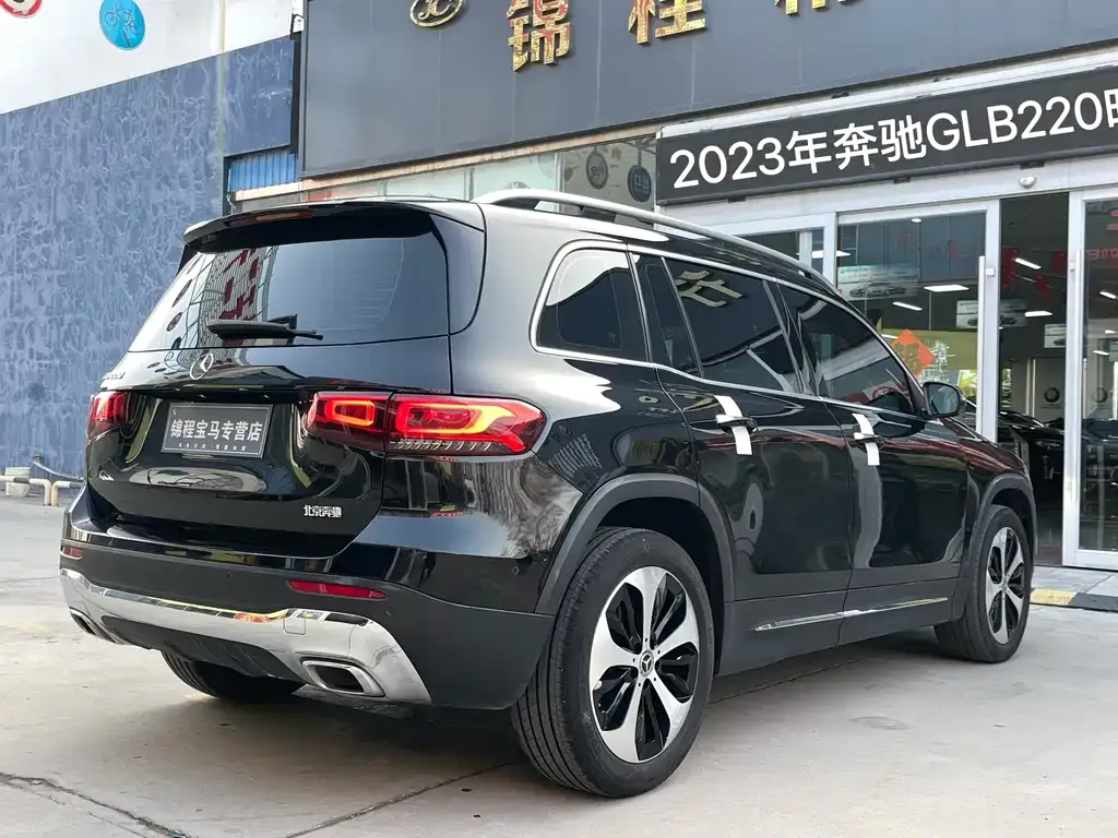 Mercedes-Benz GLB 2023 из CN, фото 6