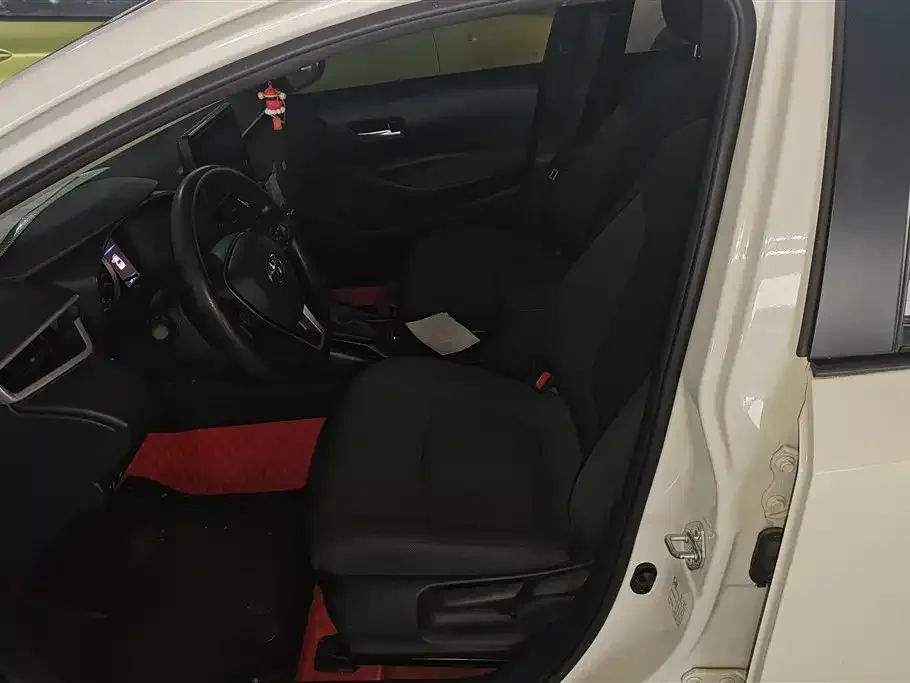 Toyota Corolla 2023 из CN, фото 9