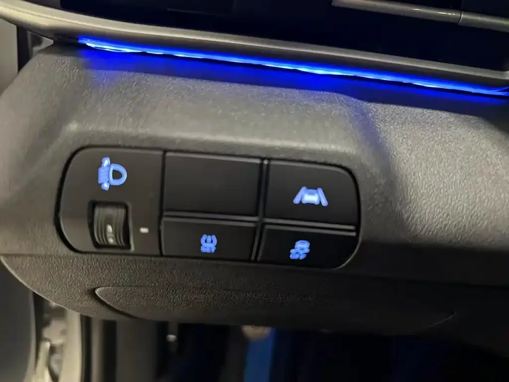 Hyundai Elantra 2021 из CN, фото 7