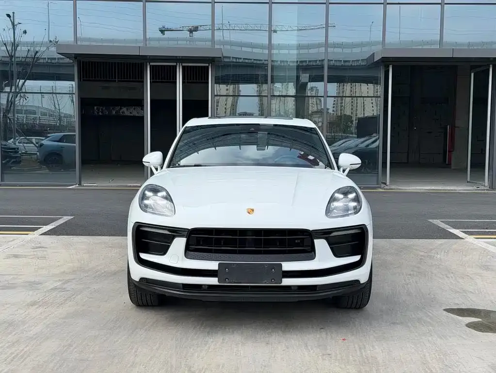 Porsche Macan — фото 10