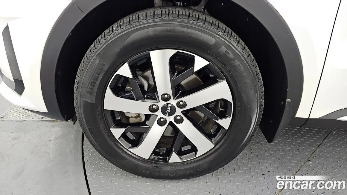 Kia Sorento — фото 3