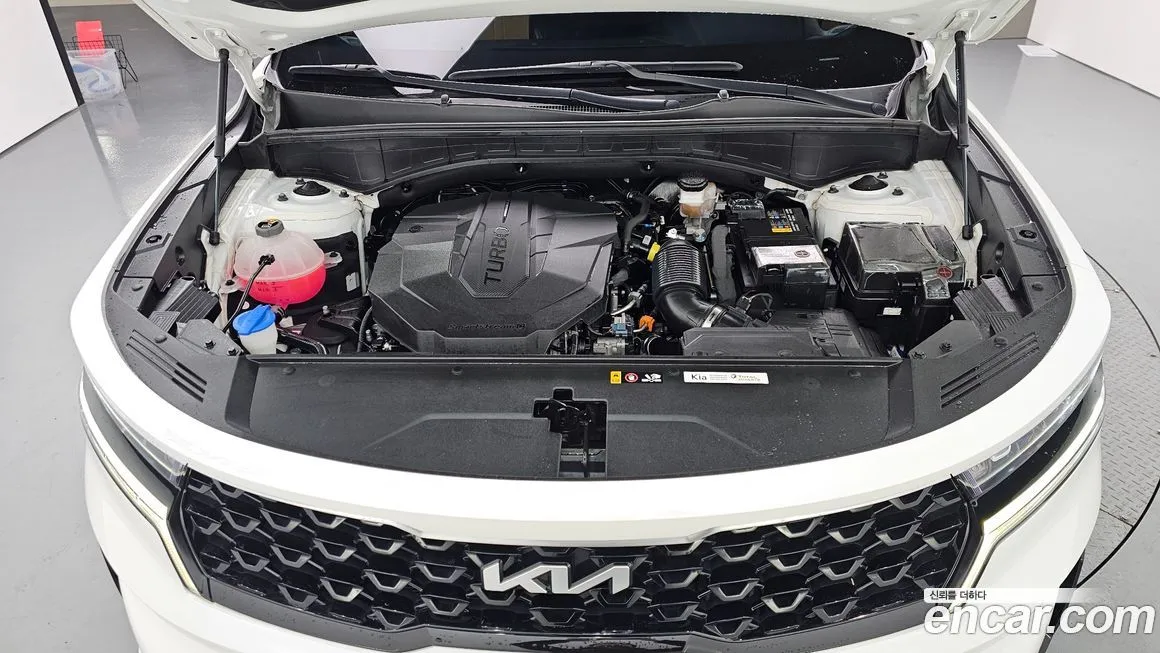 Kia Sorento — фото 10