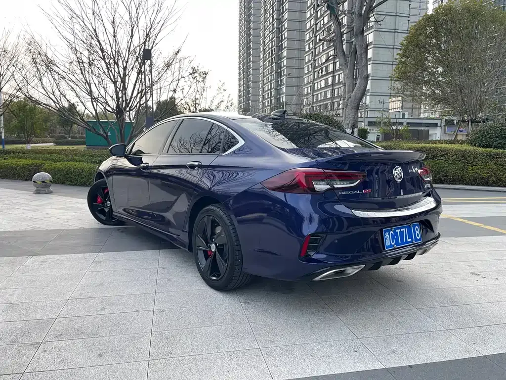 Buick Regal — фото 8