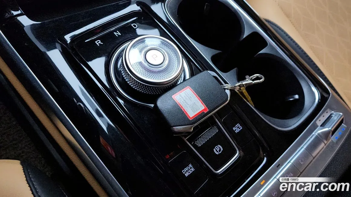 Kia Carnival — фото 10