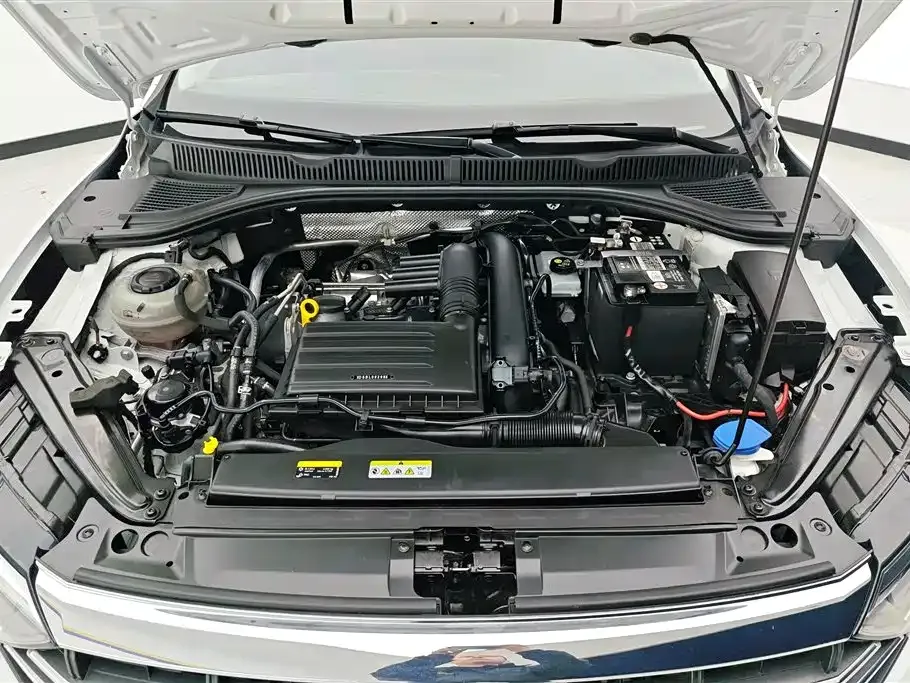 Volkswagen Sagitar 2022 из CN, фото 10