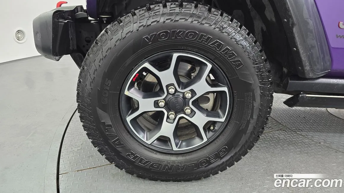 Jeep Wrangler 2023 из KR, фото 10