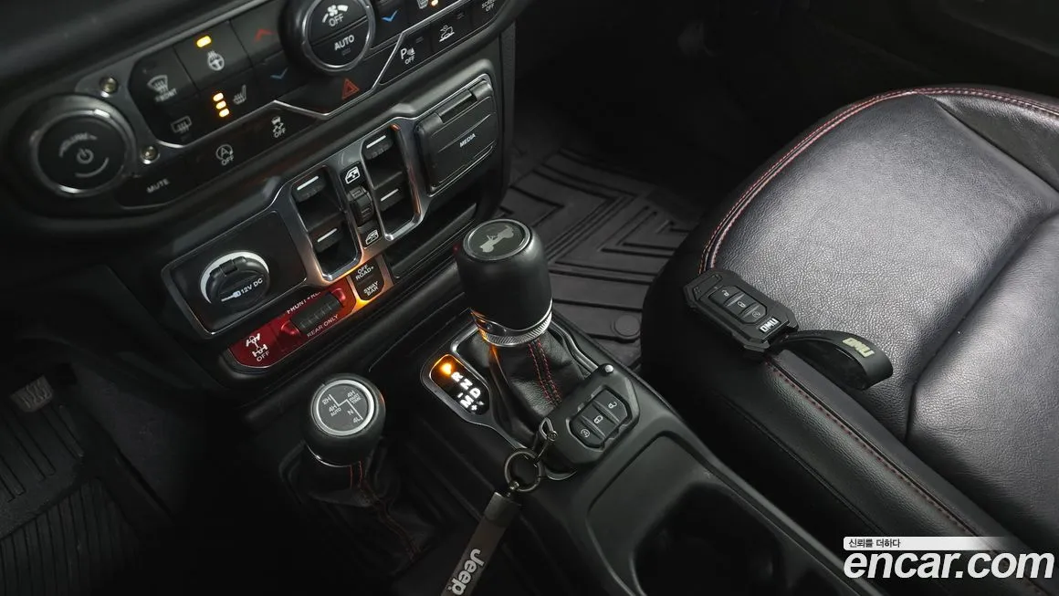 Jeep Wrangler 2023 из KR, фото 6