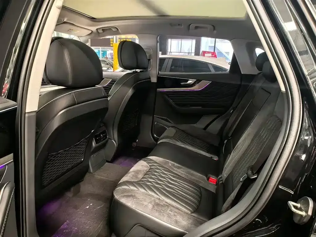 Hongqi HS5 2022 из CN, фото 6