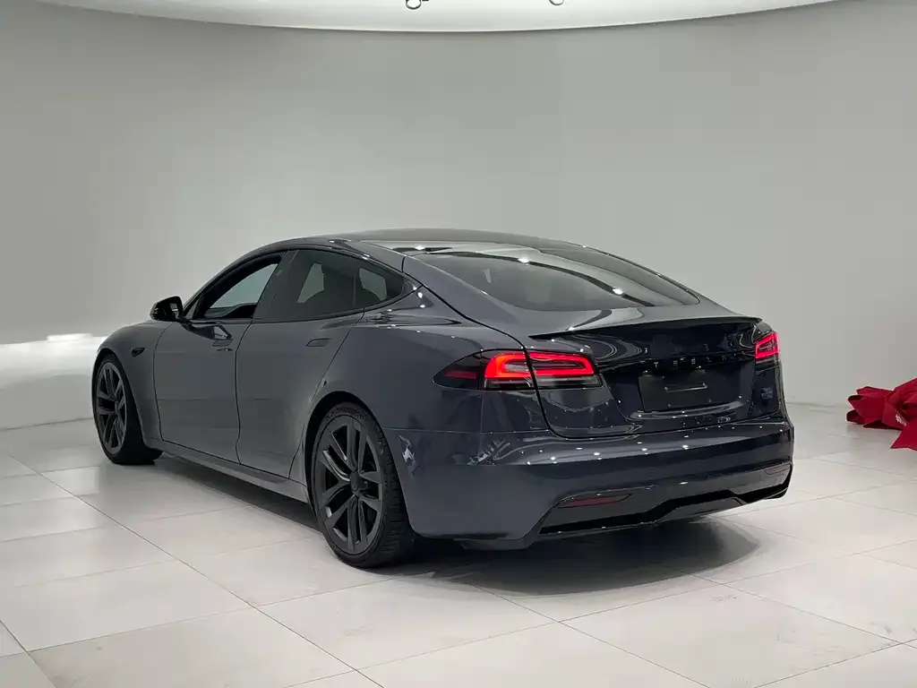 Tesla Model S 2023 из CN, фото 2