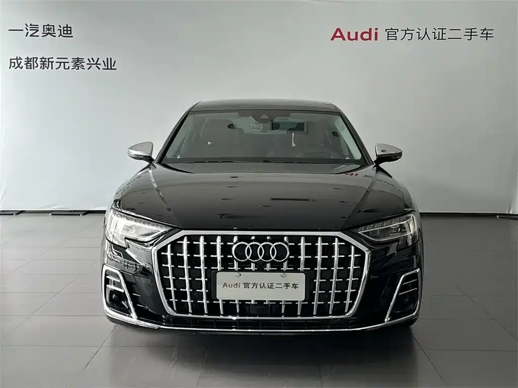 Audi A8 — фото 5