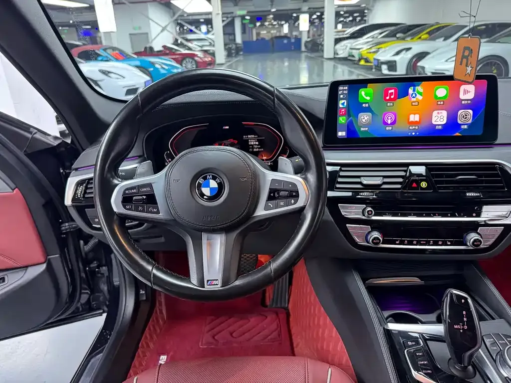 BMW 5 Series 2021 из CN, фото 3