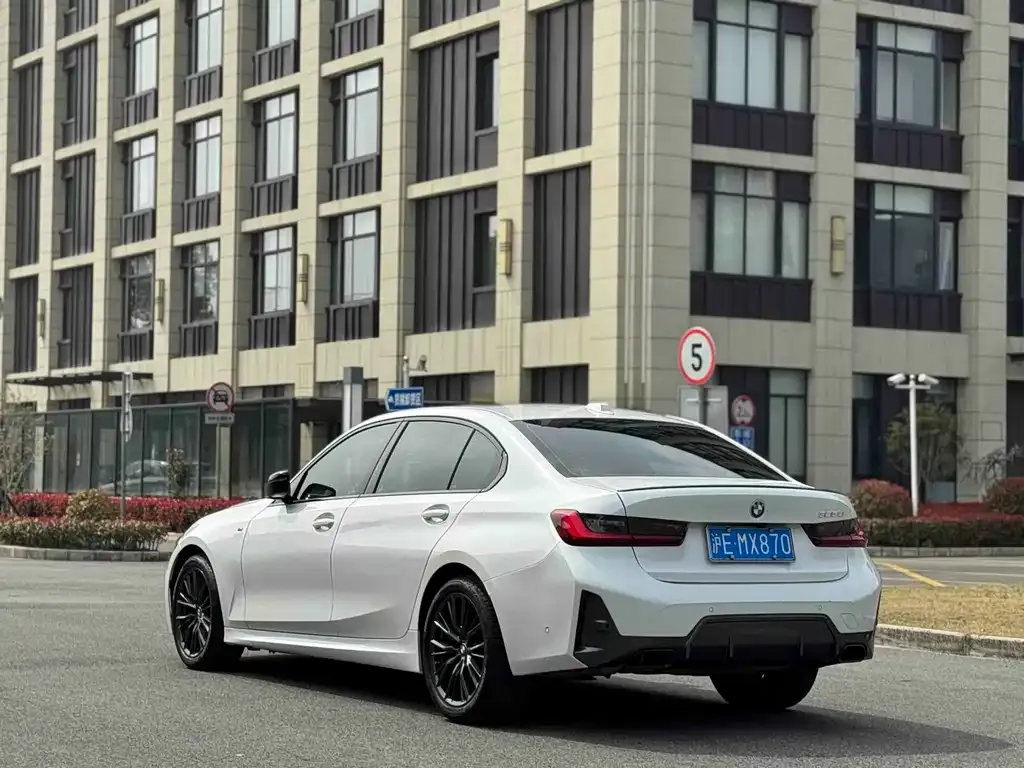 BMW 3 Series — фото 10